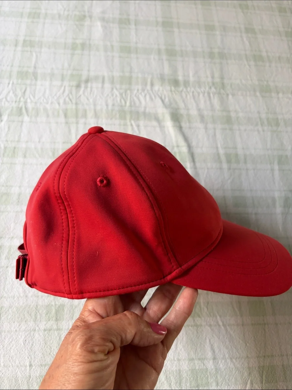 Lululemon Classic Red Baseball Cap - Picture 5 of 8